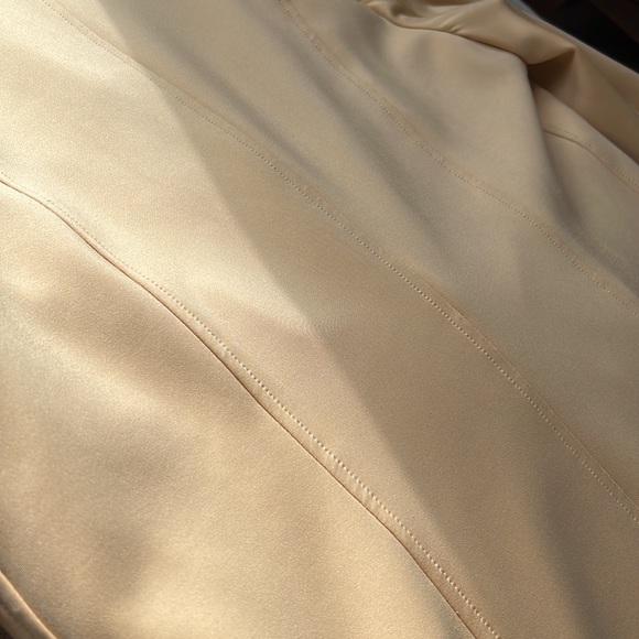 Boyfriend Blazer in Camel - Picture 5 of 6